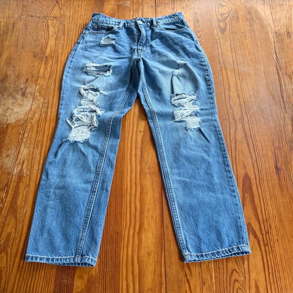Aeropostale Mom Jeans‎ Distressed Ripped Light Wash Denim Size 4